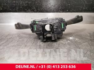 Volvo V40 Steering column stalk O210201 photo 3
