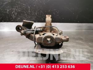 Renault Trafic Achsschenkel links vorne O210236 foto 3