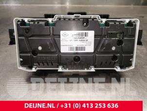 Renault Trafic Tacho - Kombiinstrument KM O210239 foto 3
