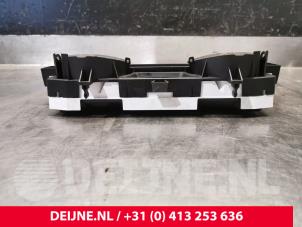 Renault Trafic Tacho - Kombiinstrument KM O210239 foto 2