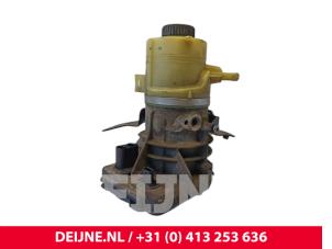 Gebruikte Pomp Servo Renault Trafic (1FL/2FL/3FL/4FL) 1.6 dCi 125 Twin Turbo Prijs € 363,00 Inclusief btw aangeboden door van Deijne Onderdelen Uden B.V.