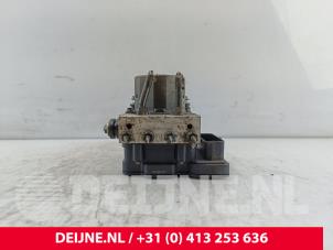 Ford Transit ABS pump O210288 photo 2