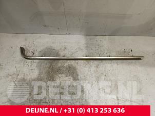 Ford Transit Schuifdeur Rail rechts O210328 foto 2
