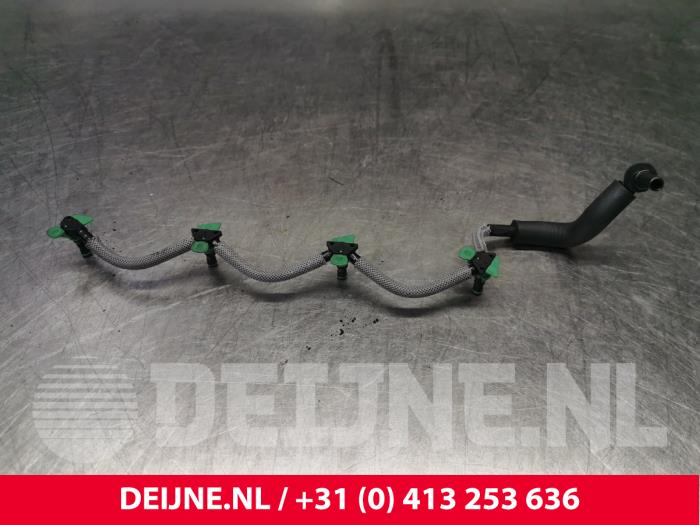 Ford Transit Connect Brennstoff-Rücklaufleitung O210275