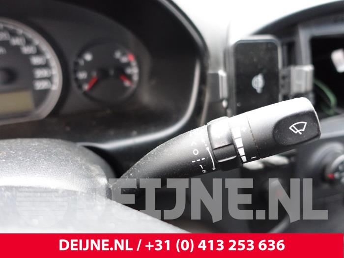 Hyundai H300 Steering column stalk O210386