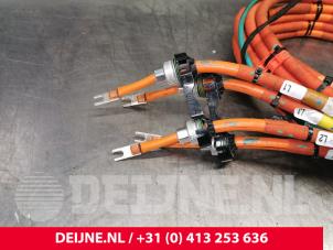 Tesla Model S HV kabel (hoog voltage) O210478 foto 2
