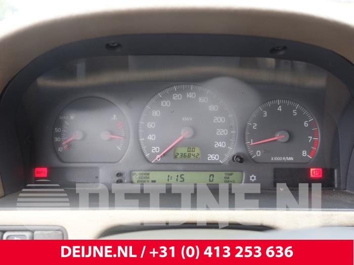 Volvo C70 Tacho - Kombiinstrument KM O210559