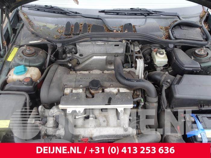Motor Volvo C70 (NC), 1998 / 2006 2.0 T 20V, Cabrio, Benzine, 1.984cc, 120kW (163pk), FWD, B5204T4, 1999-08 / 2006-03, NC48 (Gebruikt)