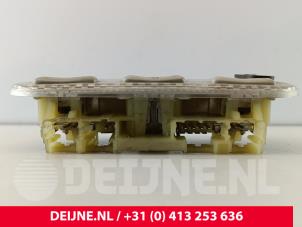 Citroen Berlingo Innenbeleuchtung vorne O210619 foto 3