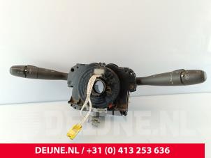 Gebruikte Combischakelaar Stuurkolom Citroen Berlingo 1.6 Hdi 16V 90 Prijs € 121,00 Inclusief btw aangeboden door van Deijne Onderdelen Uden B.V.