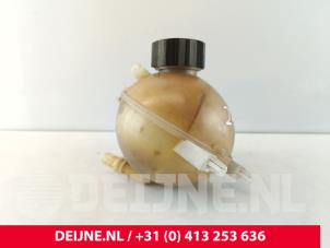 Citroen Berlingo Ausgleichsbehälter O210629 foto 2