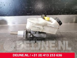 Volkswagen Transporter Master cylinder O210681 photo 3