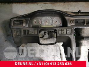 Volvo C70 Armaturenbrett O210704 foto 2