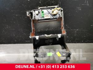 Volvo C70 Heater control panel O210711 photo 2