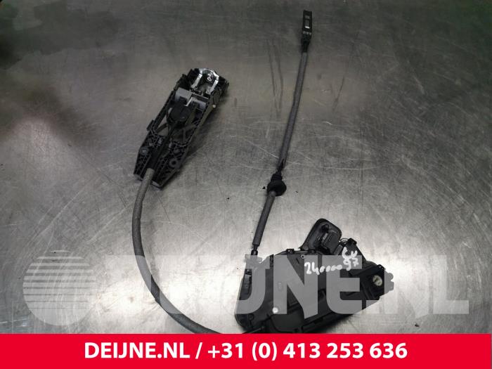 Volkswagen Caddy Door lock mechanism 2-door, left O210830