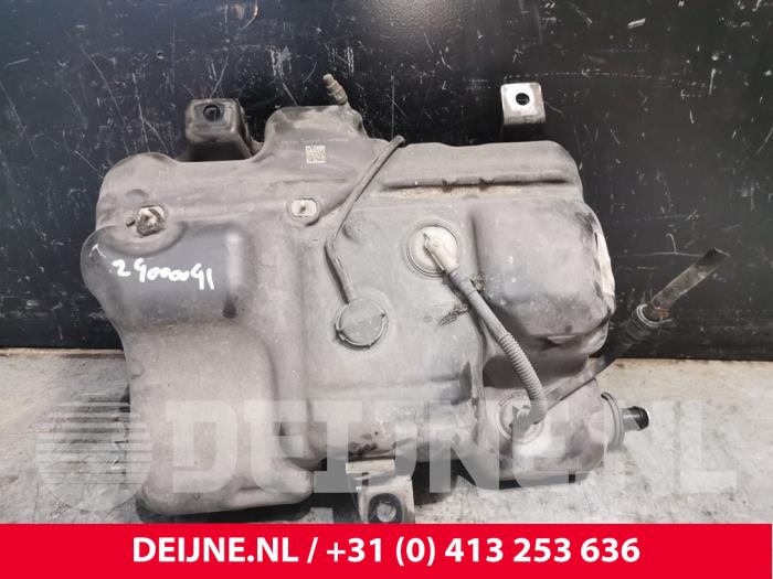 Renault Trafic Adblue tank O210835