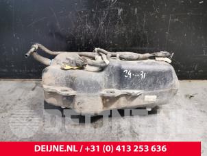 Gebruikte Adblue tank Ford Transit 2.0 TDCi 16V Eco Blue 105 Prijs € 423,50 Inclusief btw aangeboden door van Deijne Onderdelen Uden B.V.