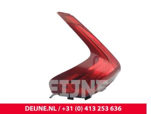 Volvo V40 Achterlicht links O210934 foto 2