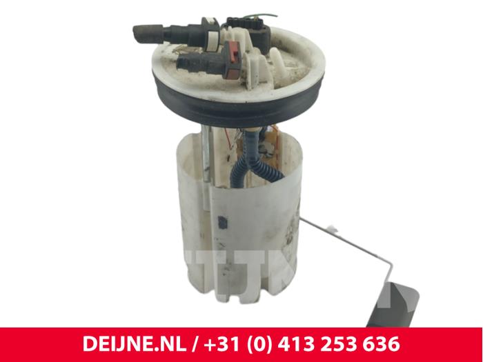 Gebruikte Tank element Pomp Volvo V40 (MV) 1.6 D2 Prijs € 50,00 Margeregeling aangeboden door van Deijne Onderdelen Uden B.V.