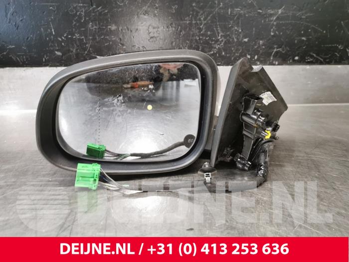Volvo V40 Buitenspiegel links O210940