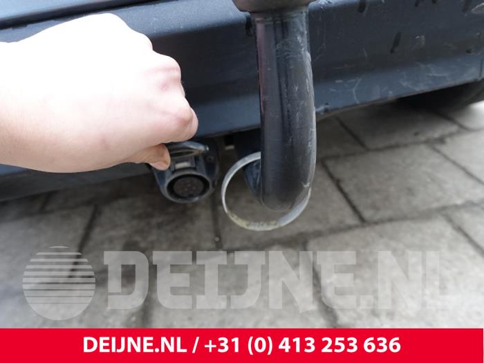 Volvo V40 Anhängerkupplung O210985