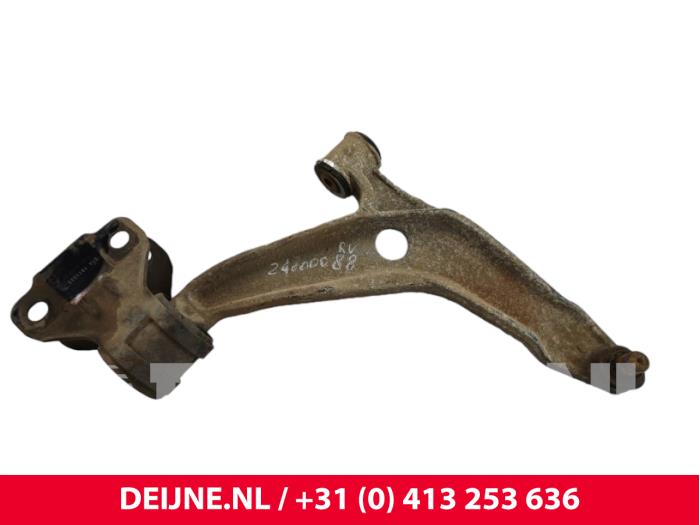 Ford Transit Connect Draagarm onder rechts-voor O211021