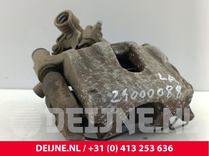 Ford Transit Connect Remklauw (Tang) links-achter O211030