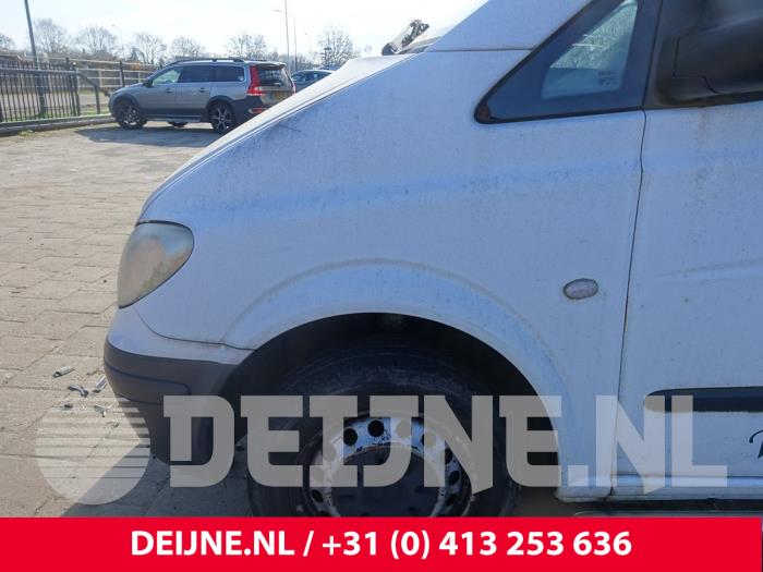 Mercedes Vito Kotflügel links vorne O211134