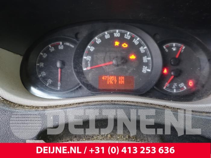 Opel Movano Odometer KM O211340