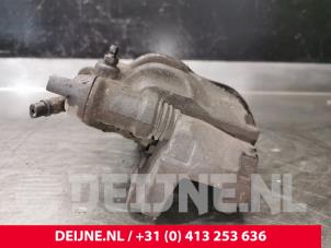 Opel Movano Remklauw (Tang) rechts-voor O211351 foto 2