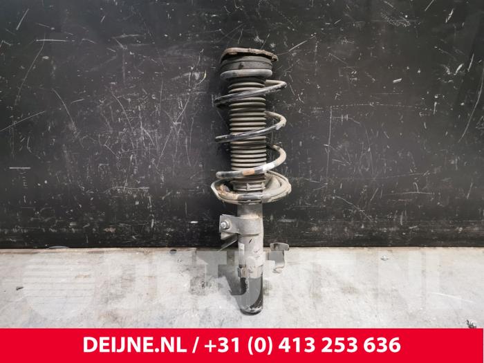 Volvo V40 Schokdemperpoot links-voor O211504