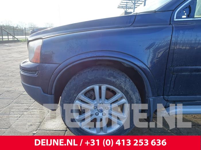 Volvo XC90 Kotflügel links vorne O211659