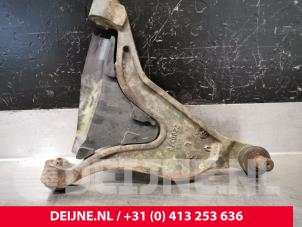 Volvo V70 Front lower wishbone, left O211721 photo 2