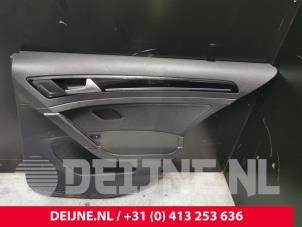Gebruikte Deurbekleding 4Deurs rechts-achter Volkswagen Golf VII (AUA) 2.0 GTI 16V Prijs € 55,00 Margeregeling aangeboden door van Deijne Onderdelen Uden B.V.