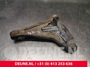 Volvo V70 Front lower wishbone, right O211789 photo 2