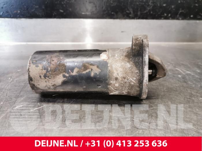 Gebruikte Startmotor Volvo V70 (SW) 2.4 D5 20V Prijs € 50,00 Margeregeling aangeboden door van Deijne Onderdelen Uden B.V.