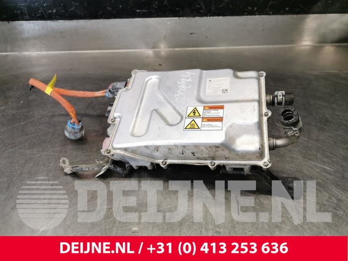 Tesla Model S DC/DC converter O211814