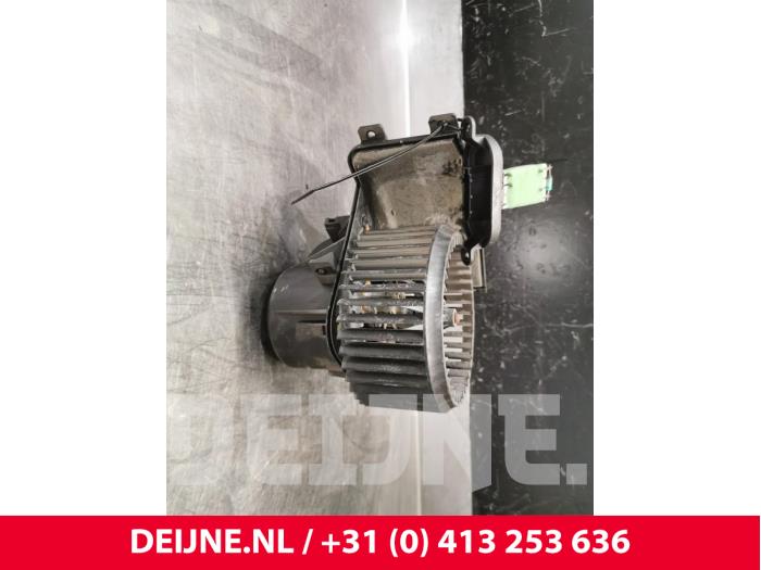 Volkswagen Transporter Kachel Ventilatiemotor O212307