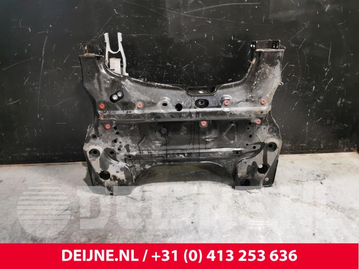 Gebruikte Subframe Polestar Polestar 2 78kWh Long Range Dual Motor Prijs € 423,50 Inclusief btw aangeboden door van Deijne Onderdelen Uden B.V.
