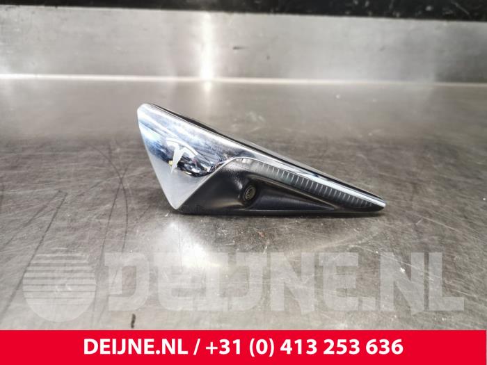 Tesla Model S Knipperlicht Scherm links-voor O212525