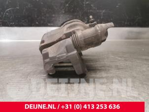 Renault Master Front brake calliper, left O212572 photo 3