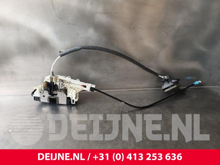 Volkswagen Crafter Türschlossmechanik 2-türig links O212696