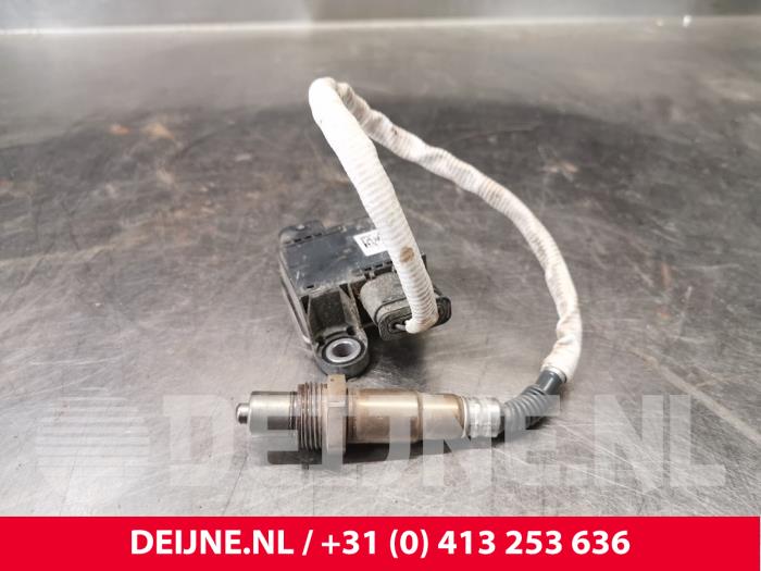 Nox sensor van een Ford Transit 2.0 TDCi 16V Eco Blue 130 2023