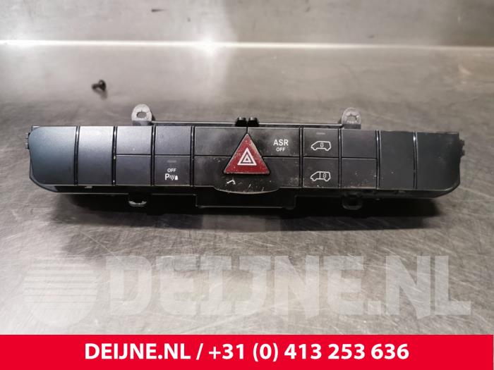 Volkswagen Crafter Panikbeleuchtung Schalter O212721