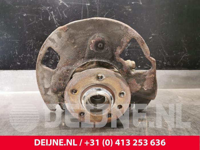 MAN TGE Achsschenkel rechts vorne O212746