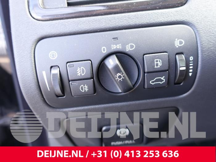 Volvo V70 Licht Schalter O212825
