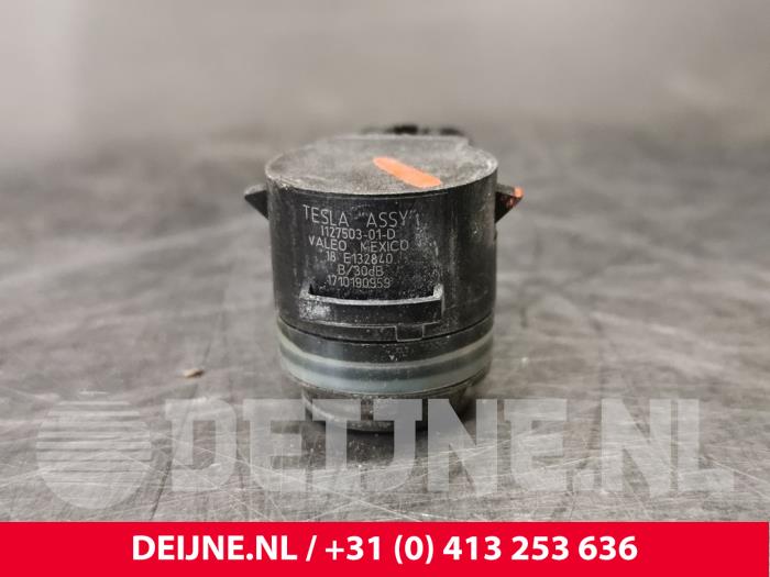 Tesla Model 3 PDC Sensor O213140