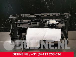 Tesla Model 3 Glovebox O213147 photo 2