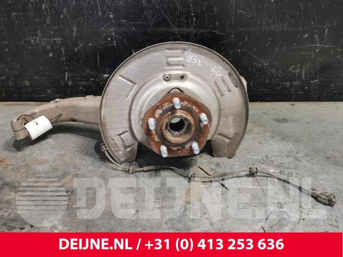 Tesla Model 3 Achsschenkel rechts vorne O213153