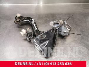 Volkswagen Crafter Schuifdeurrol rechts O213164 foto 2